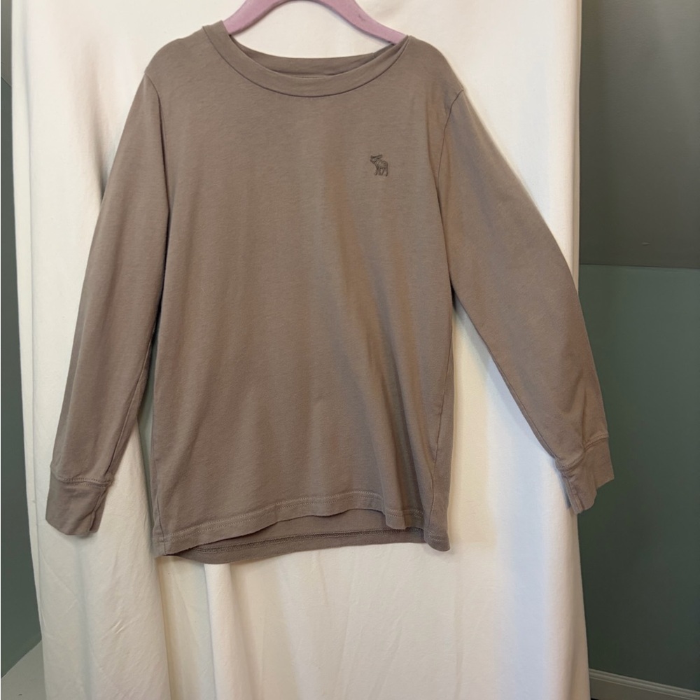 abercrombie kids Long-Sleeve Tee in Taupe Brown